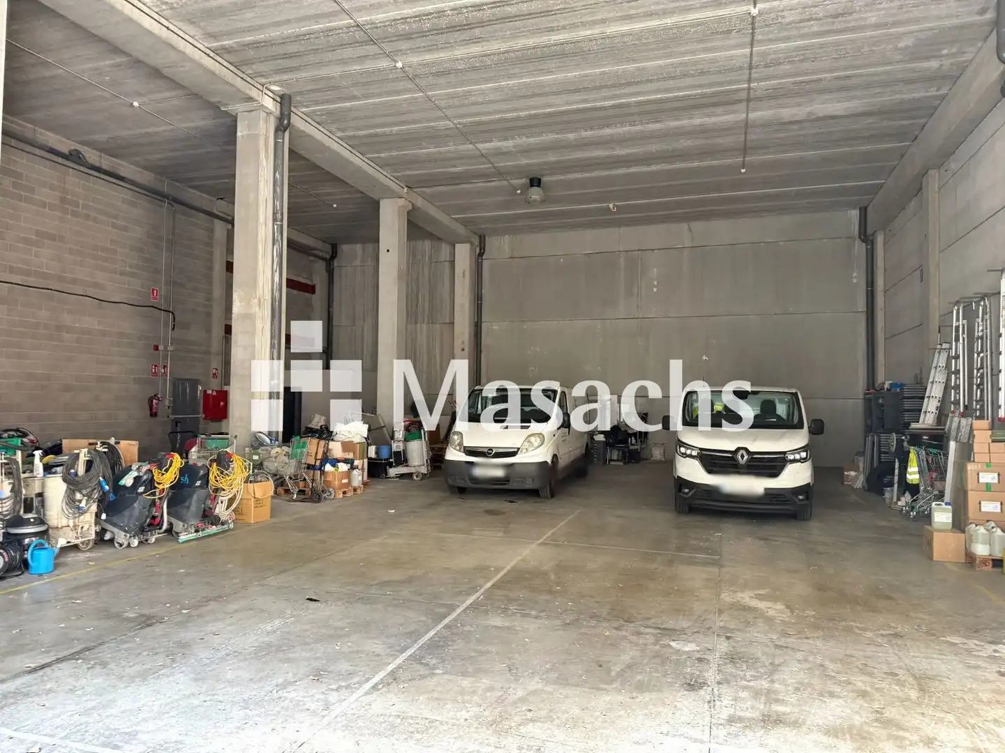 Nave industrial in affitto a Sud