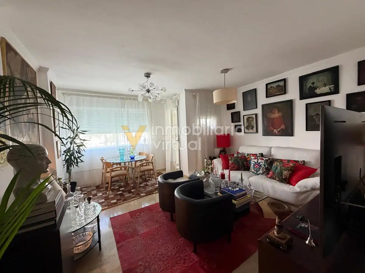 Piso con balcón en venta en Avenida de Luis Alberto de Cuenca 4, imagen 3