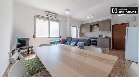 Photo 4 of Apartment to share in El Cabanyal - El Canyamelar,  Valencia Capital