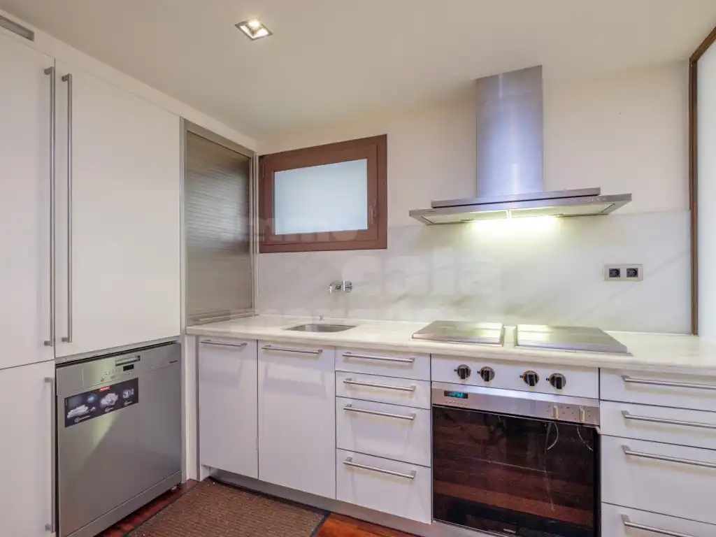 Flat with lift for sale in Paseo Gracia, imagen 9