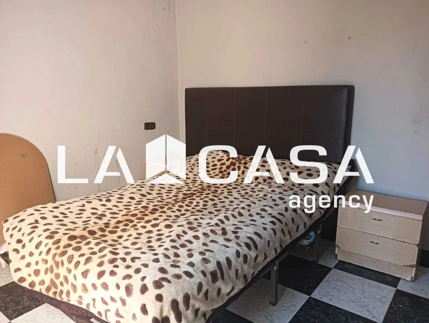 Houses for sale in Algeciras  with Terrace