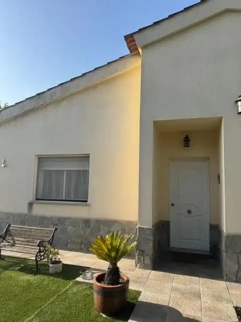 Vista exterior de Casa o xalet en venda en Piera amb Aire condicionat, Calefacció i Jardí privat
