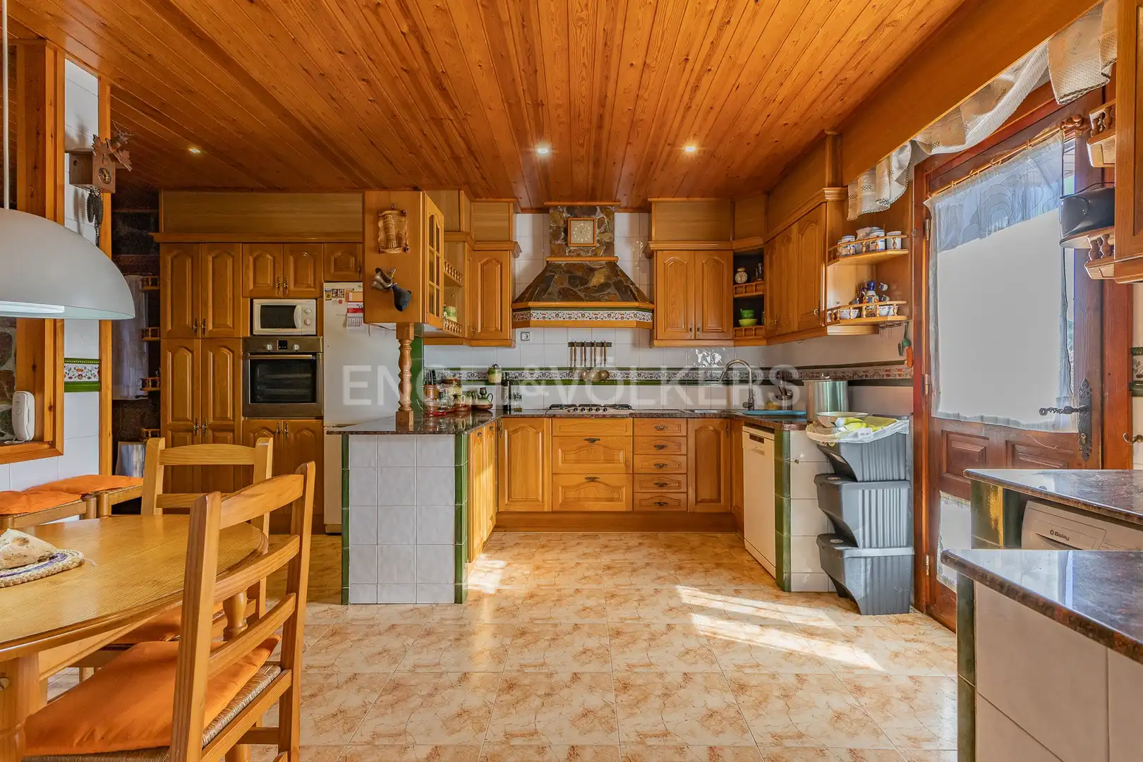 Cocina de Finca rústica en venta en Fonollosa con Calefacción, Jardín privado y Terraza