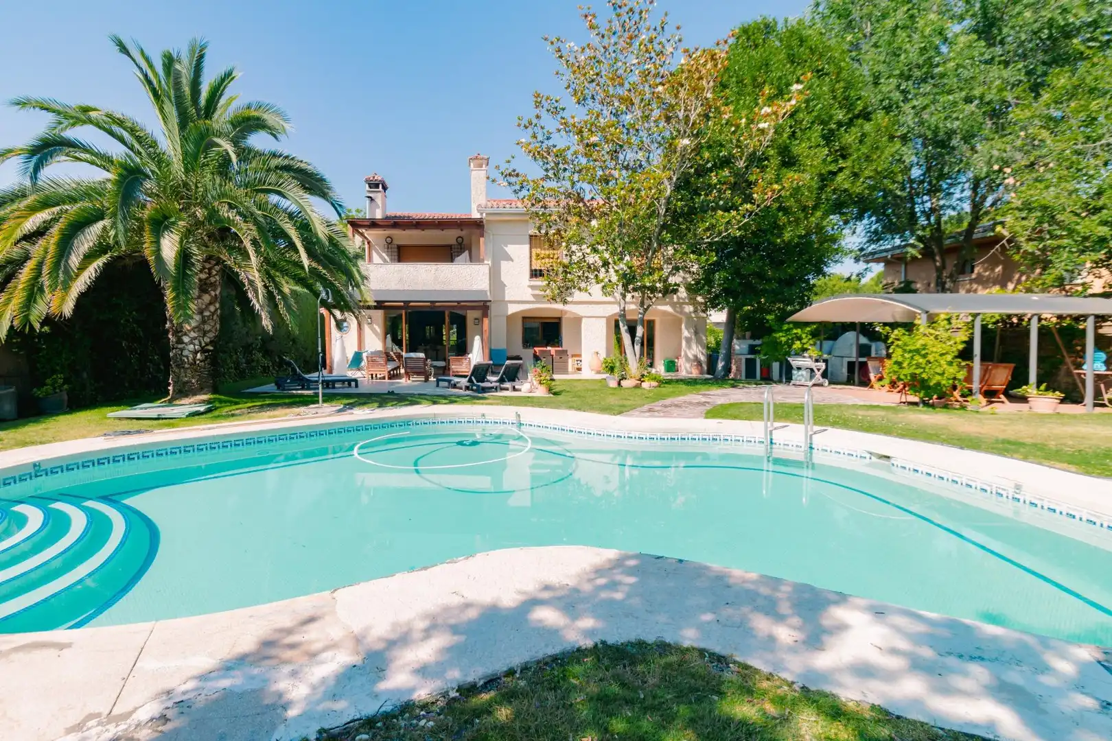 Swimming pool of Houses for sale in Boadilla del Monte  with Heating, Private garden and Terrace
