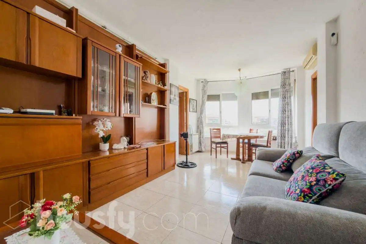 Sala de estar de Piso en venta en Barcelona con Aire acondicionado, Calefacción y Amueblado
