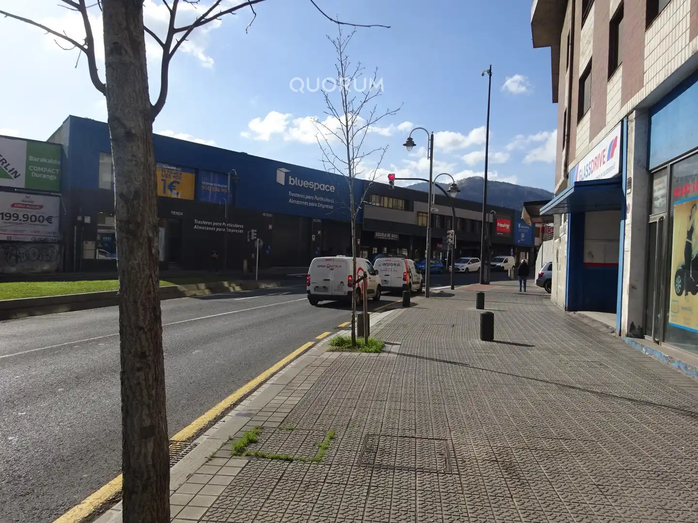Commercial properties for rent in Bolueta