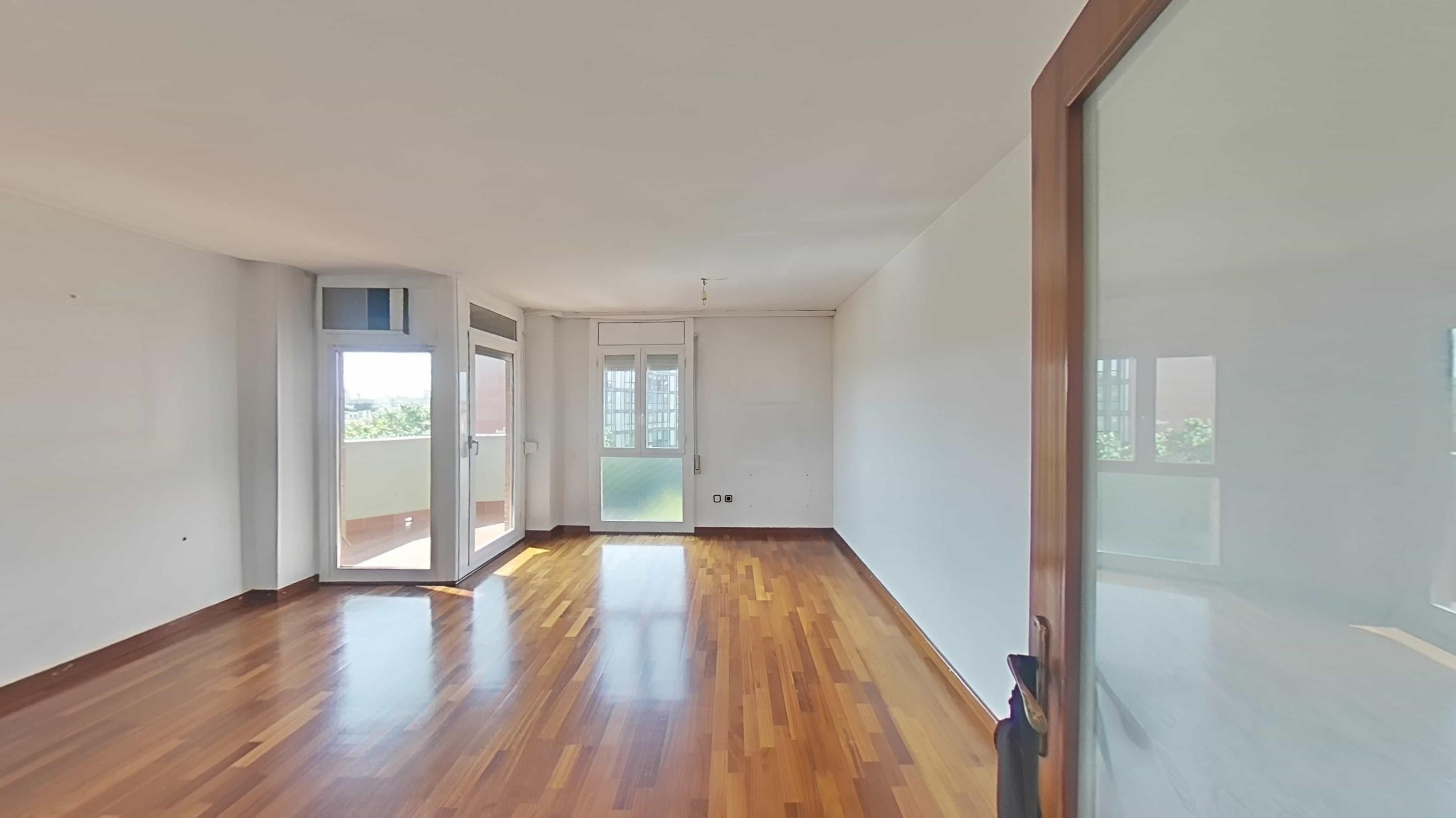 Sala d'estar de Pis en venda en Sabadell amb Aire condicionat, Calefacció i Parquet