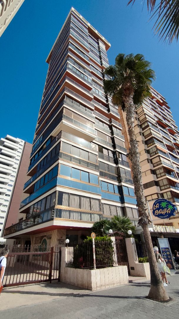 Exterior view of Flat for sale in Benidorm  with Air Conditioner, Furnished and Community pool