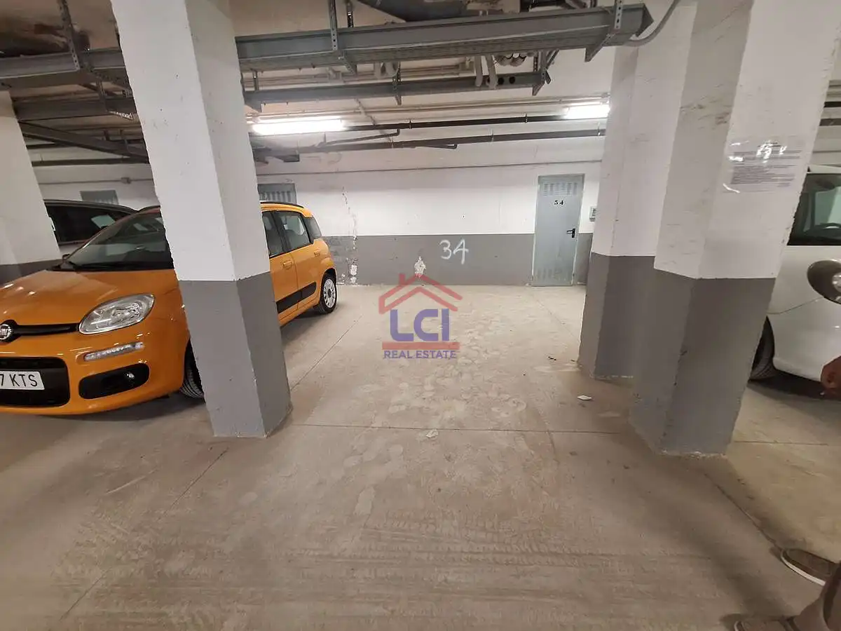 Parking of Garage for sale in San Bartolomé