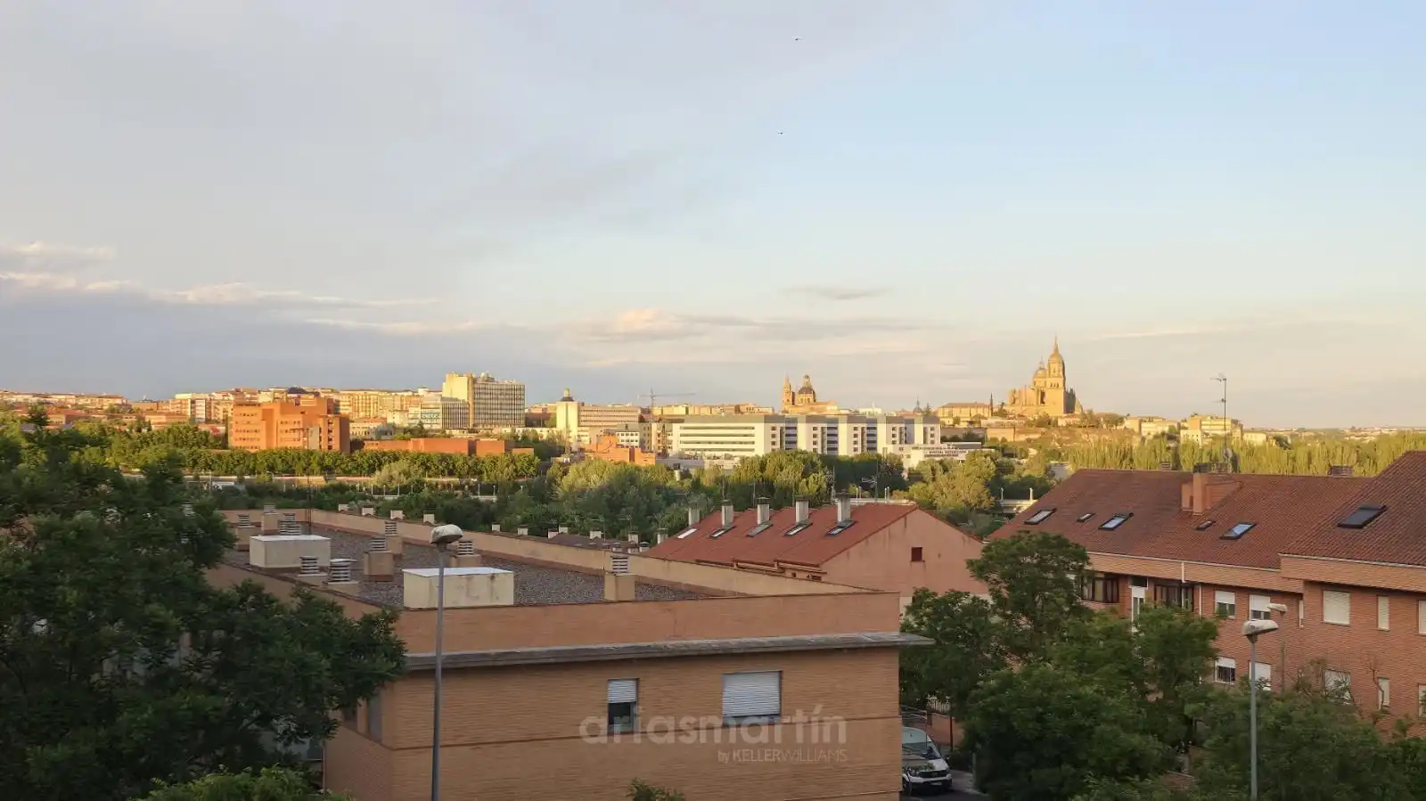Exterior view of Flat for rent in Salamanca  with Heating, Terrace and Swimming Pool
