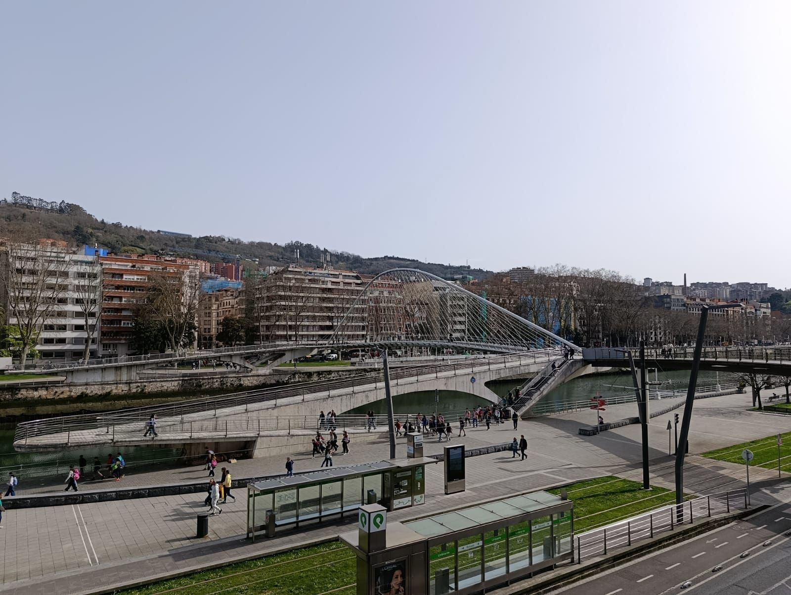 Vista exterior de Pis de lloguer en Bilbao  amb Aire condicionat, Calefacció i Terrassa