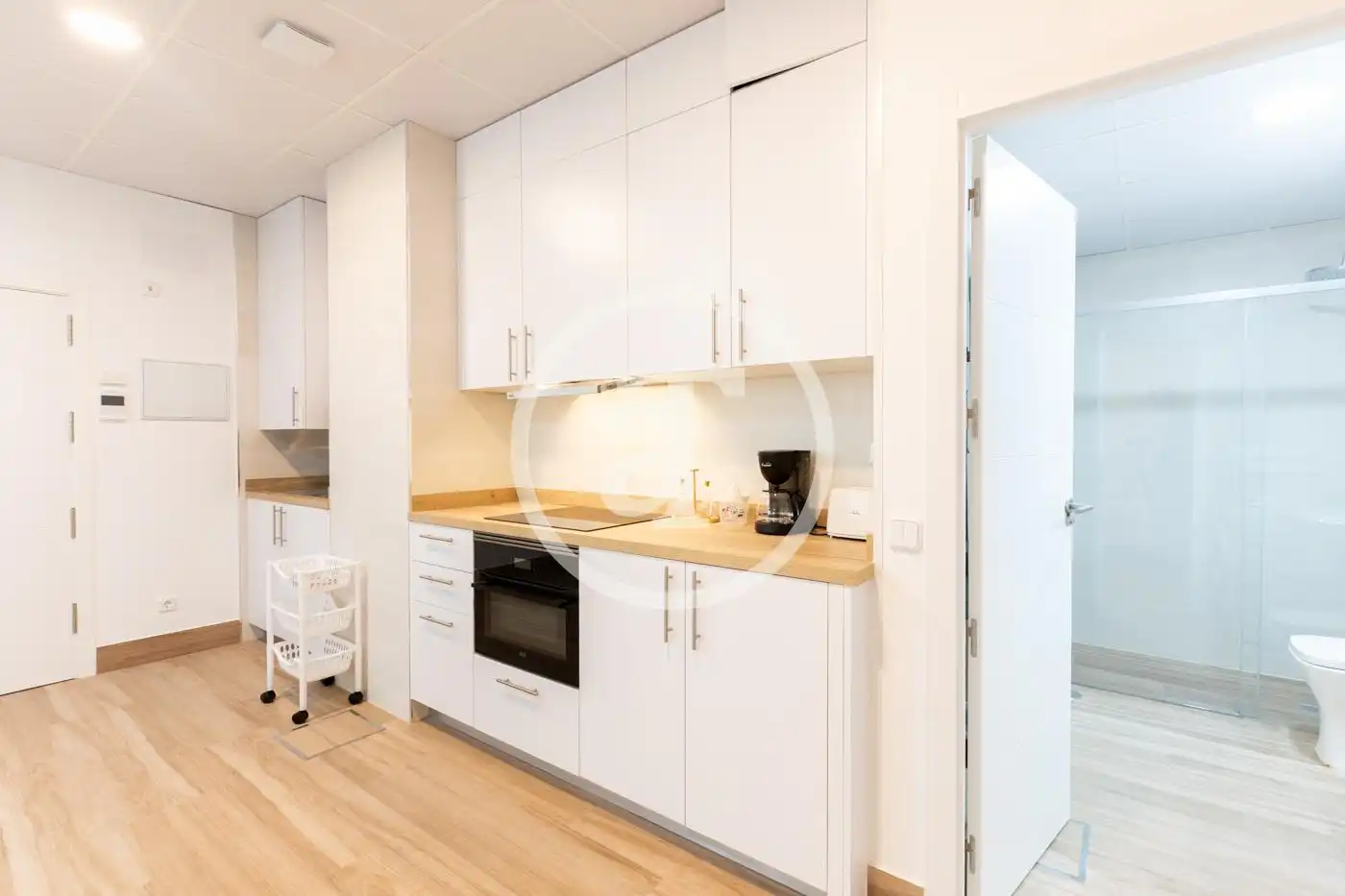Kitchen of Flat for rent in Madrid  with Heating, Furnished and Oven