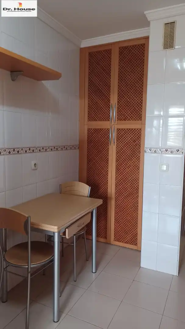 Cocina de Piso de alquiler en Málaga con Aire acondicionado, Calefacción y Parquet