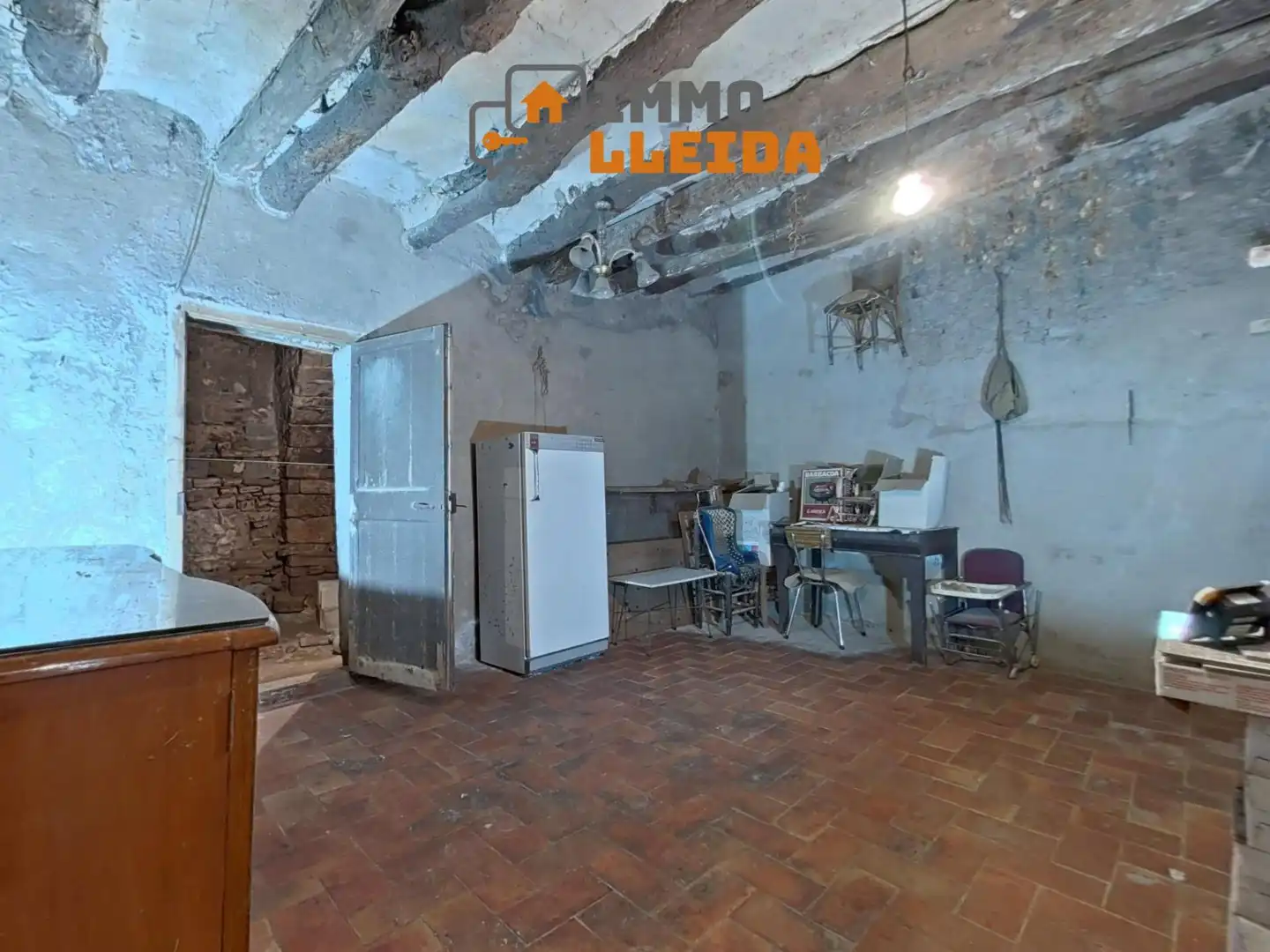 Casa adosada en venta en Cervera con Trastero y Amueblado