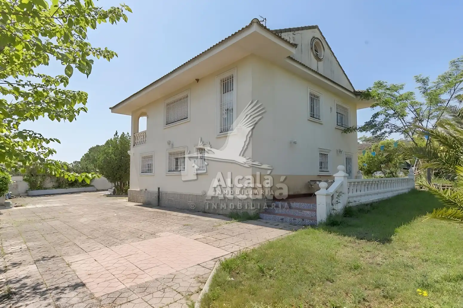 Vista exterior de Casa o chalet en venta en Galápagos con Aire acondicionado, Calefacción y Terraza