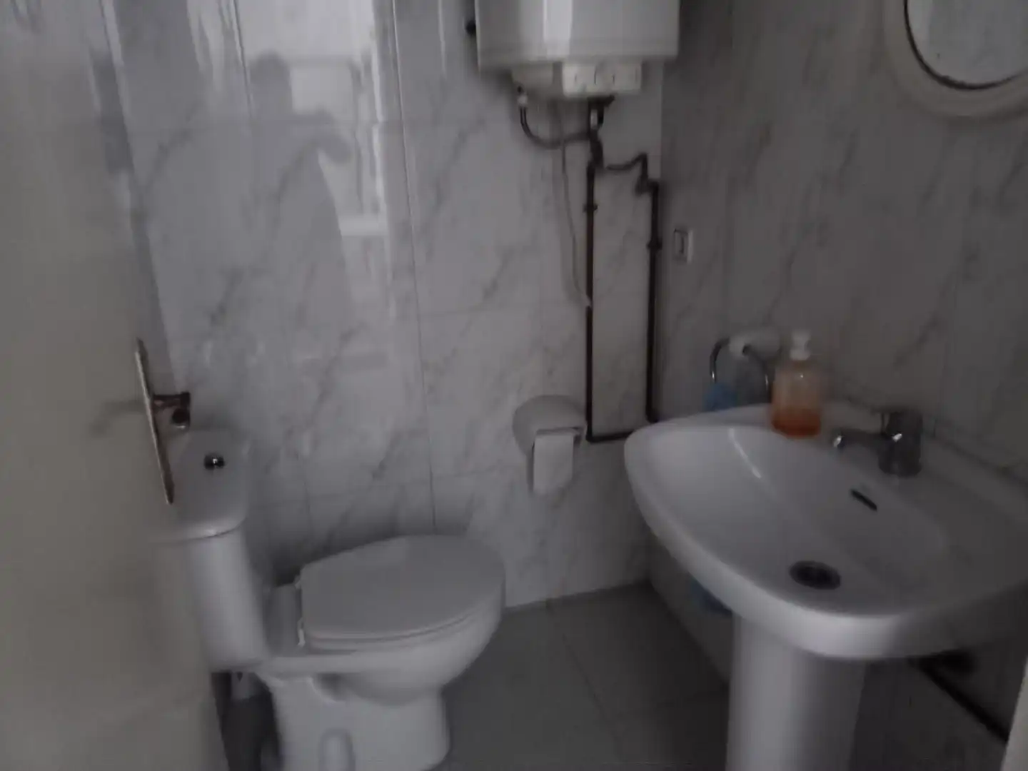 Baño de Local de alquiler en Gijón 