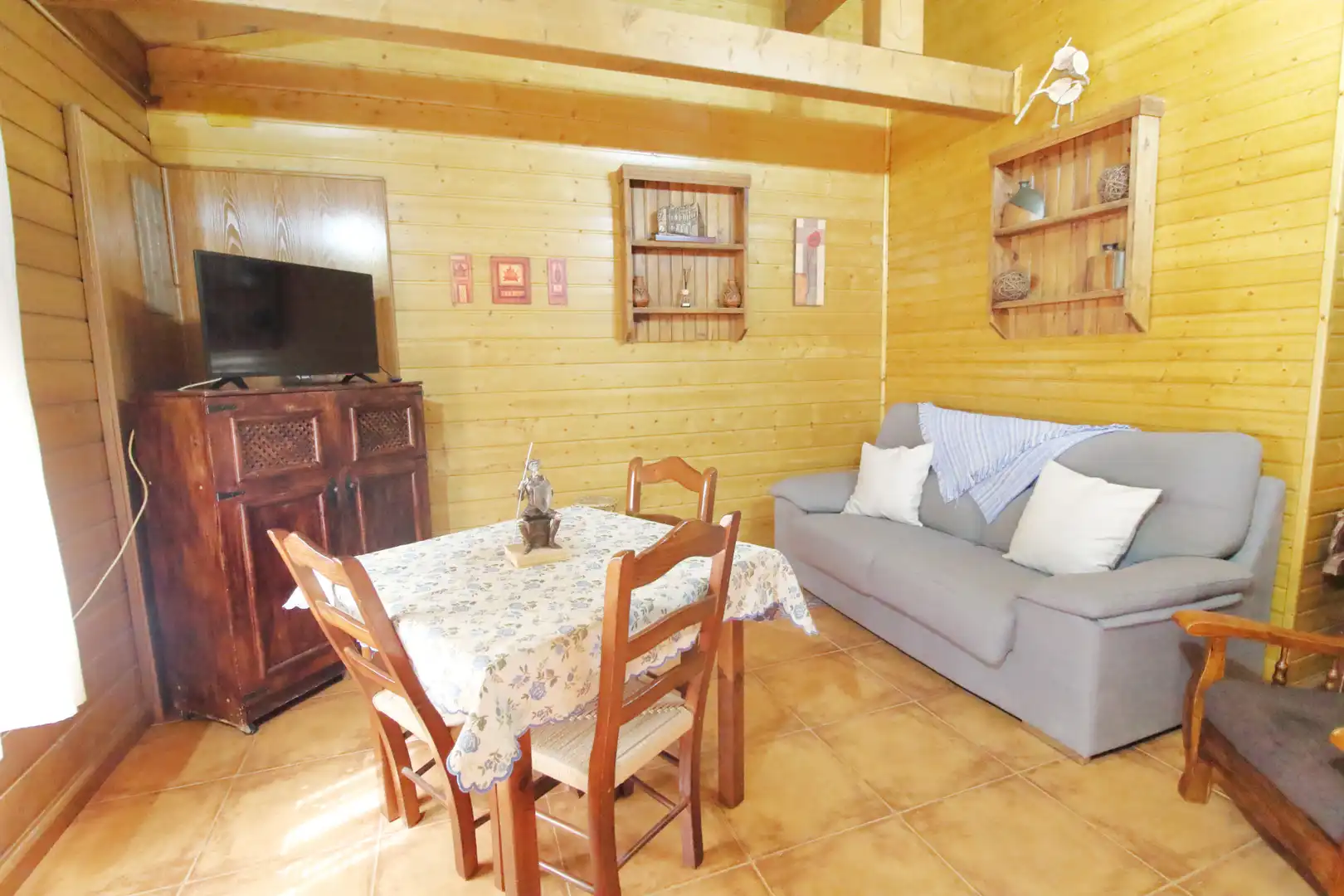 Inmuebles singulares con piscina en venta en Ossa de Montiel, imagen 57