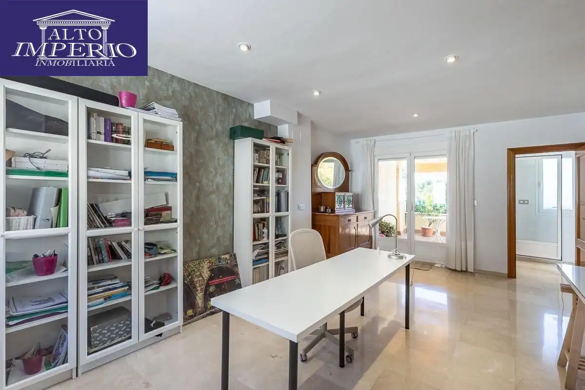 Sala de estar de Casa o chalet en venta en Granada con Calefacción y Terraza