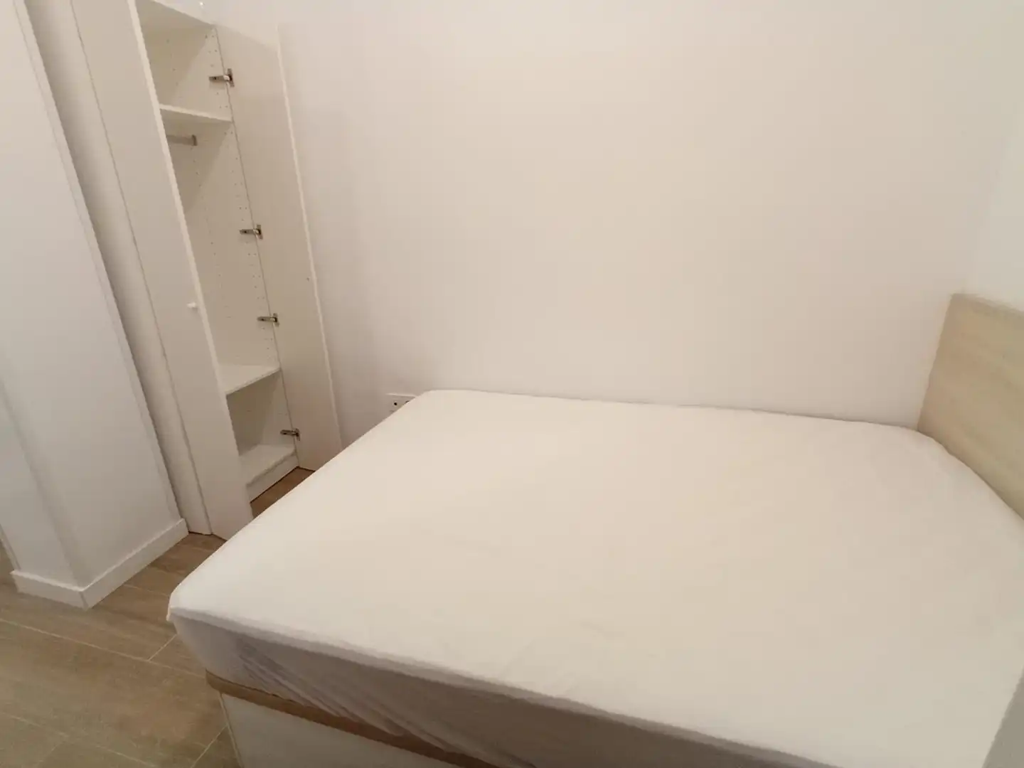 Bedroom of Study for rent in San Vicente del Raspeig / Sant Vicent del Raspeig  with Air Conditioner, Furnished and Oven