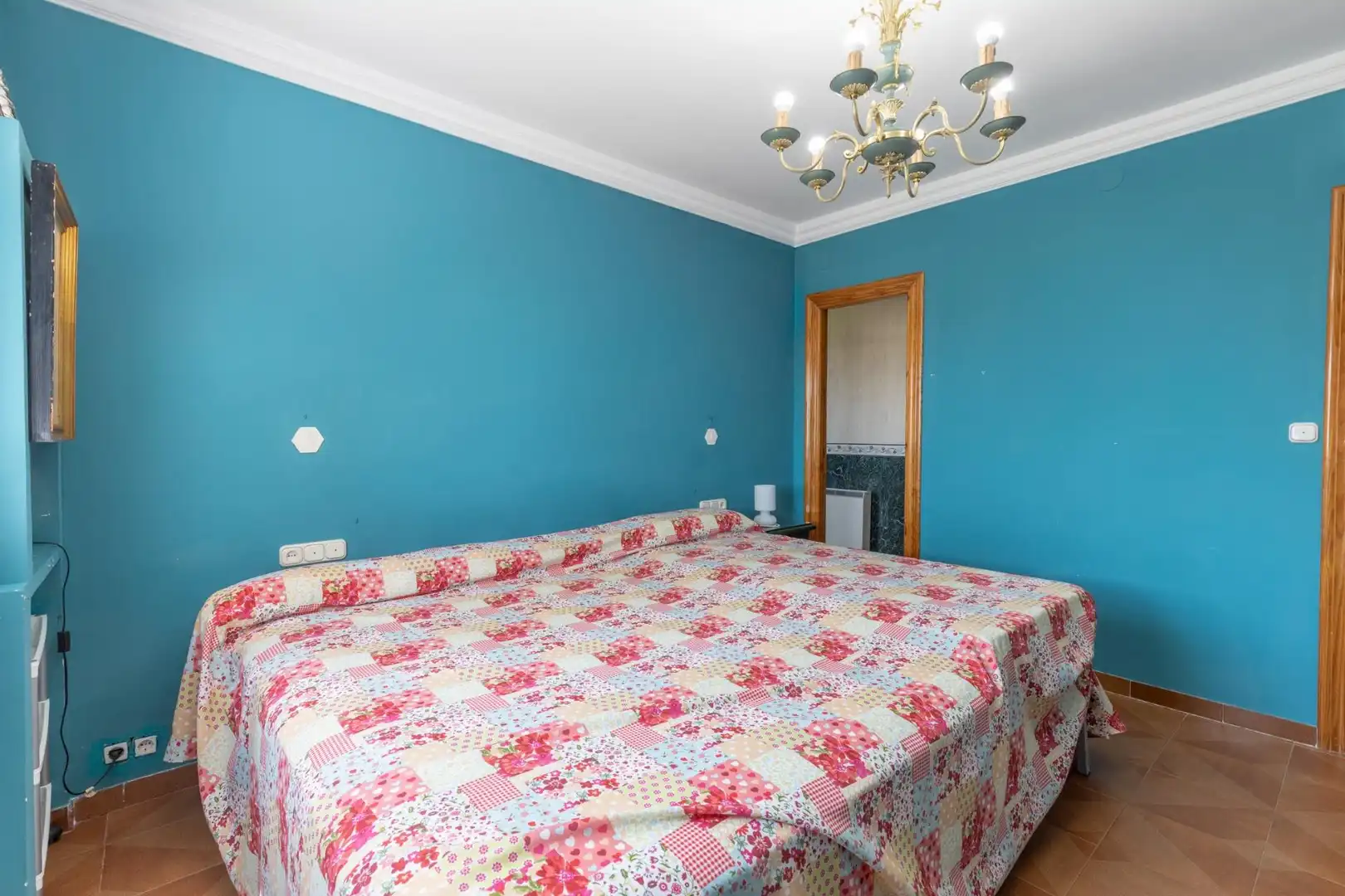 Dormitori de Casa o xalet en venda en Las Gabias amb Piscina comunitària