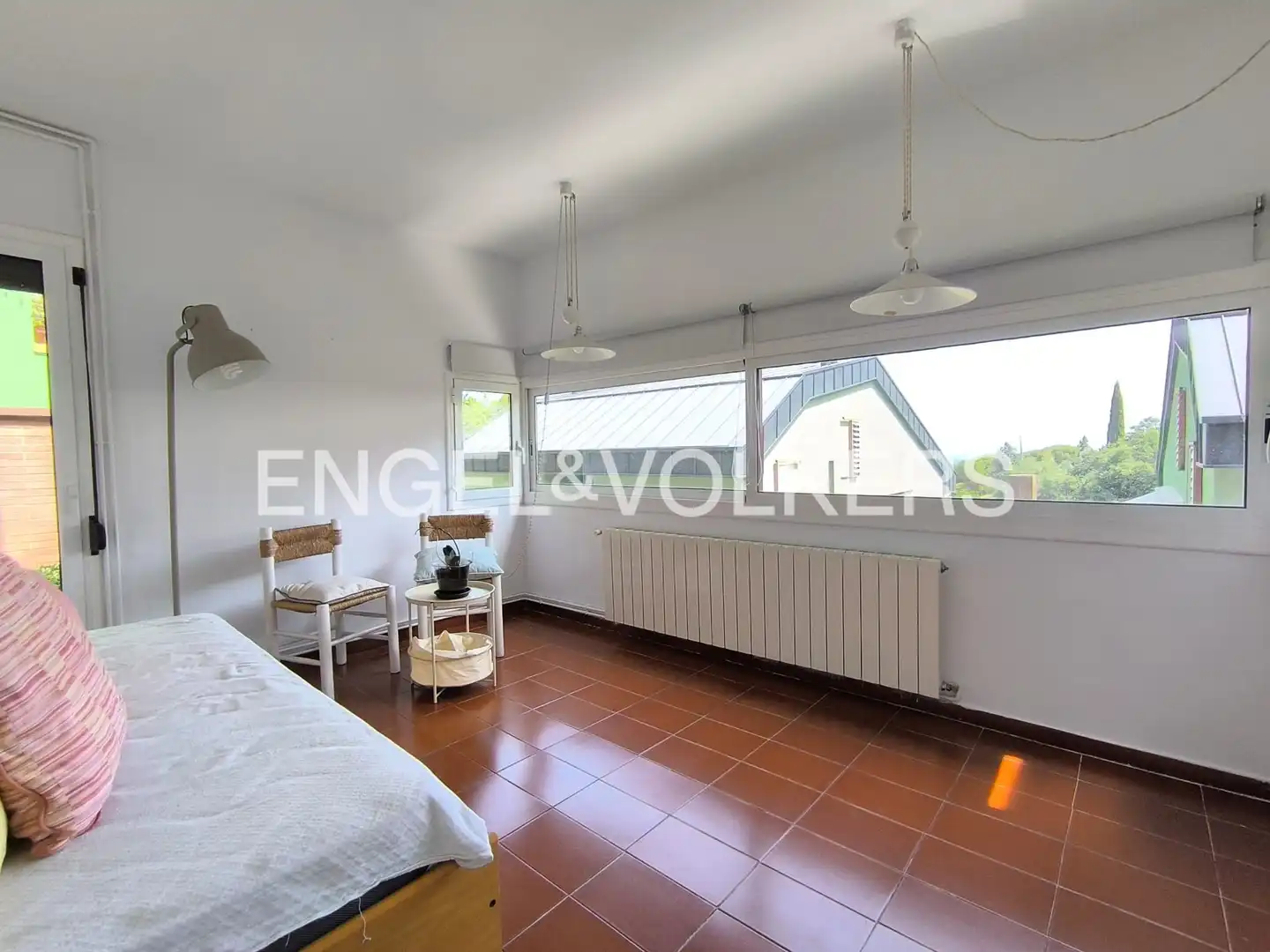 Schlafzimmer von Einfamilien-Reihenhaus zur Miete in Barcelona mit Heizung, Terrasse und Schwimmbad