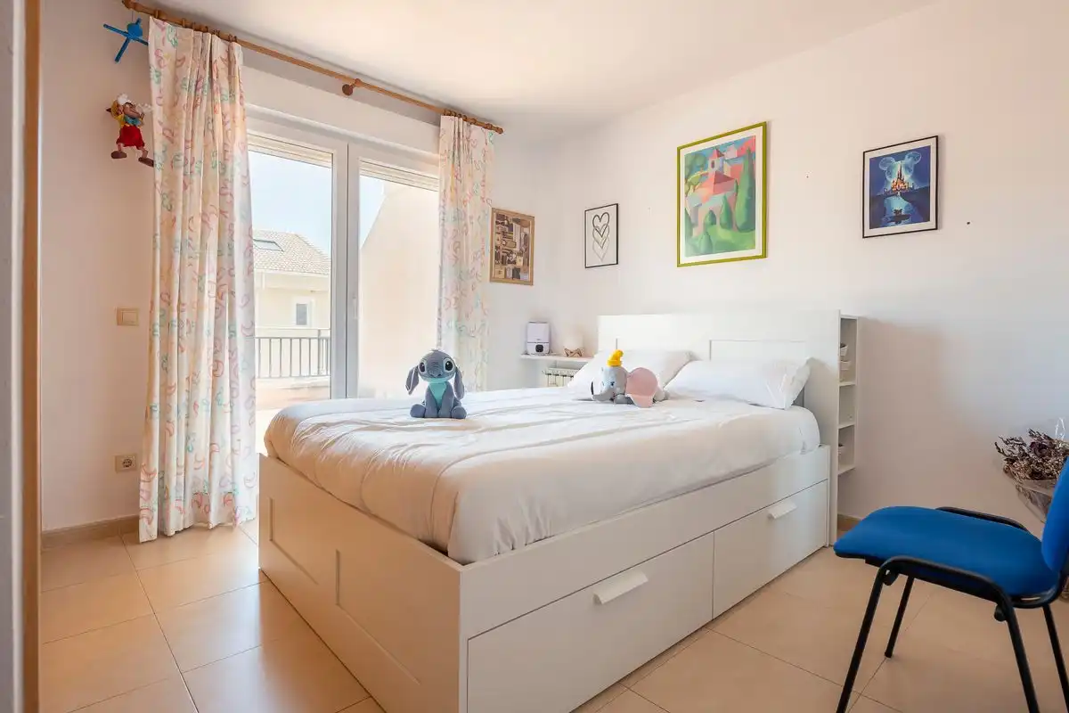 Habitación de Casa o chalet en venta en Titulcia con Aire acondicionado, Calefacción y Jardín privado