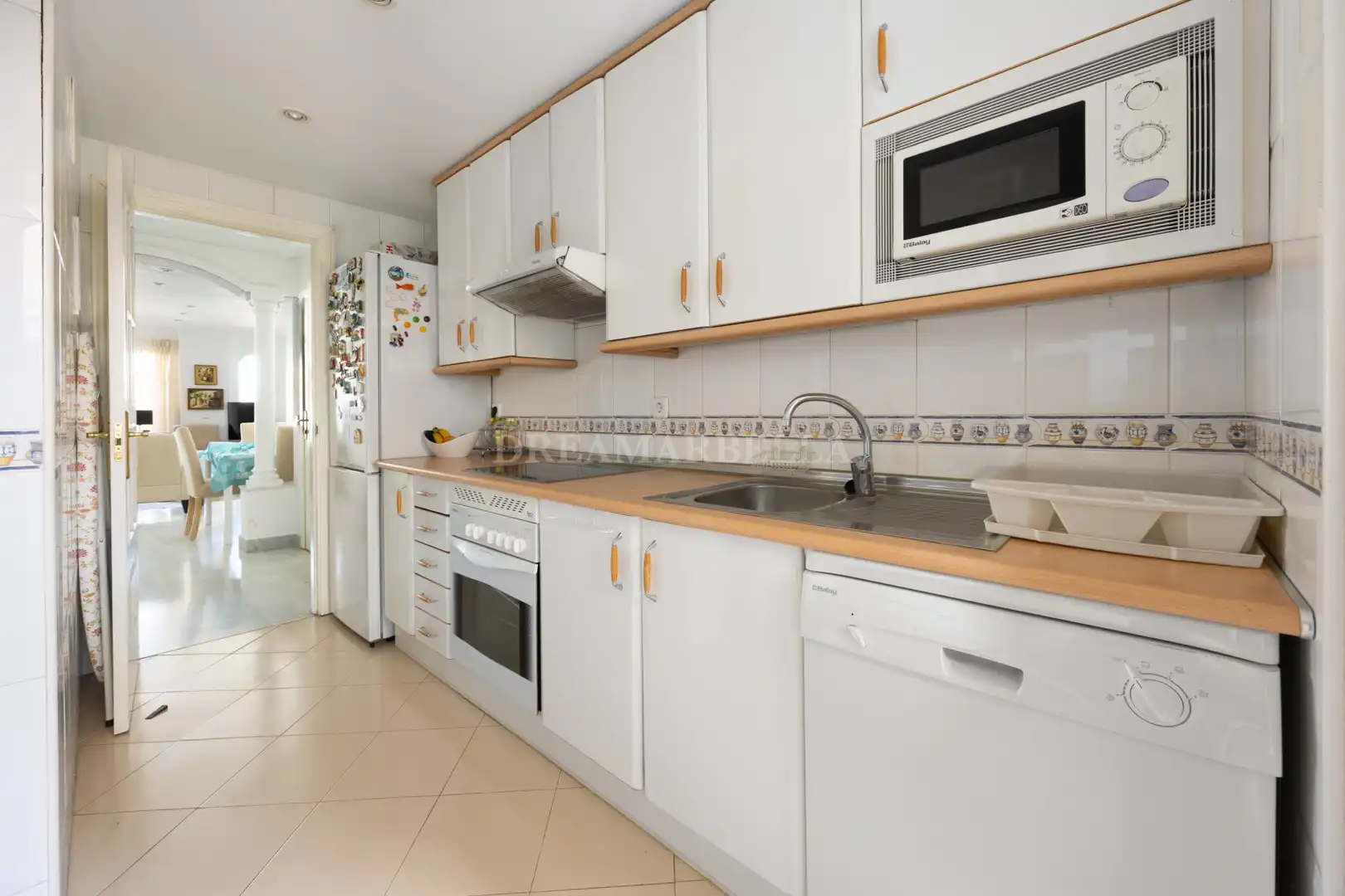 Kitchen of Apartments for sale in Marbella  with Air Conditioner, Terrace and Swimming Pool