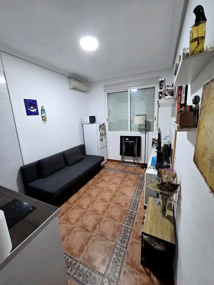 Sala d'estar de Apartament de lloguer en Madrid amb Aire condicionat, Calefacció i Moblat
