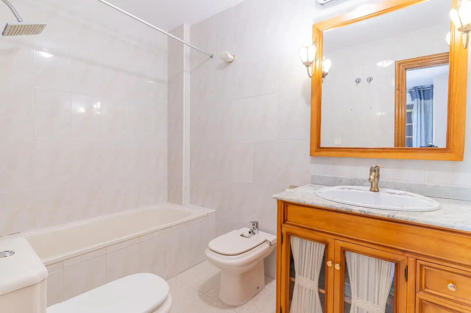 Casa amb terrassa en venda a Avenida Avenida Ángel Gijón Díaz, imagen 18