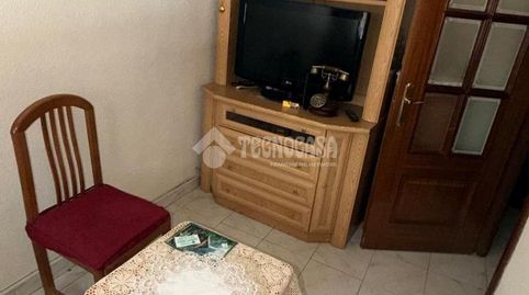 Foto 4 von Wohnung zum Verkauf in Los Rosales, Madrid Capital