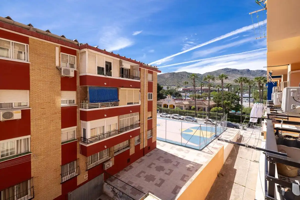 Vista exterior de Estudio en venta en Torremolinos con Aire acondicionado, Calefacción y Terraza