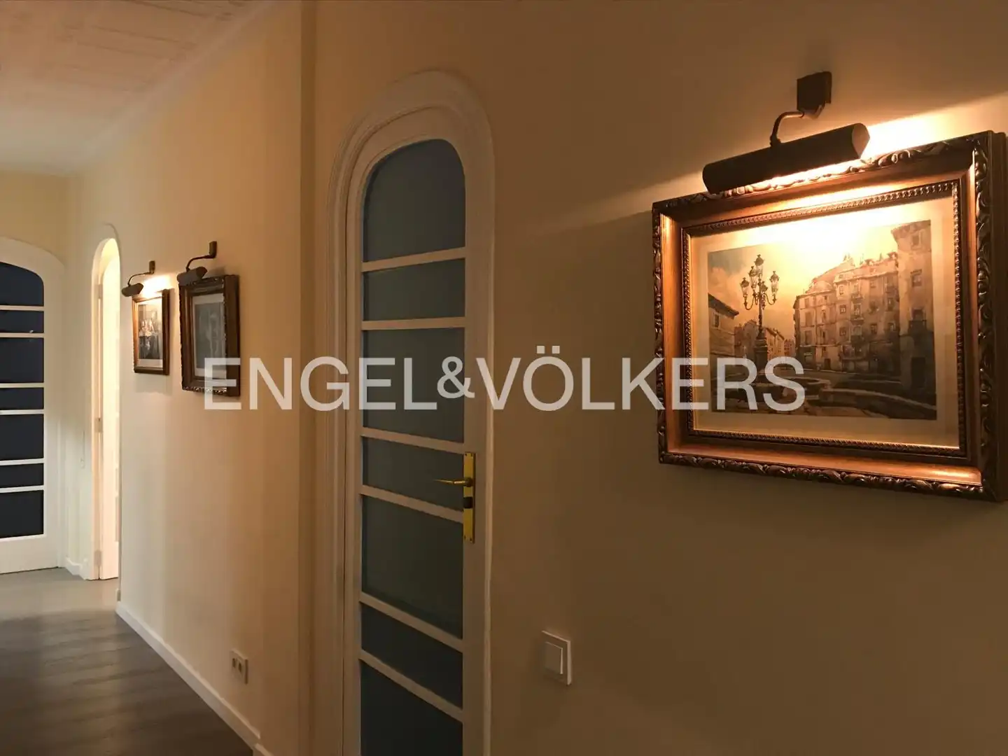 Flat for rent in Valencia  with Heating