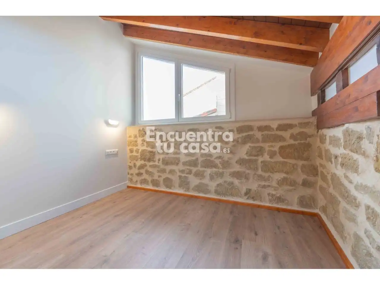 Maisonette zum Verkauf in Labastida / Bastida mit Heizung, Abstellraum und Alarm