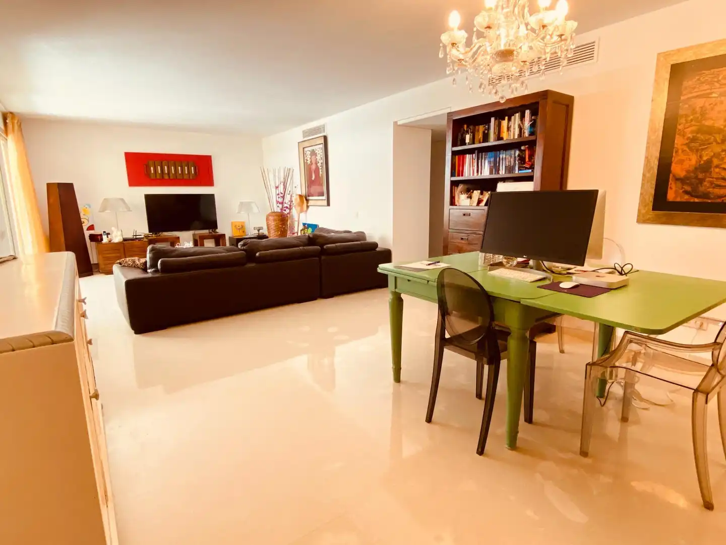 Sala d'estar de Planta baixa en venda en Calvià amb Aire condicionat, Calefacció i Jardí privat