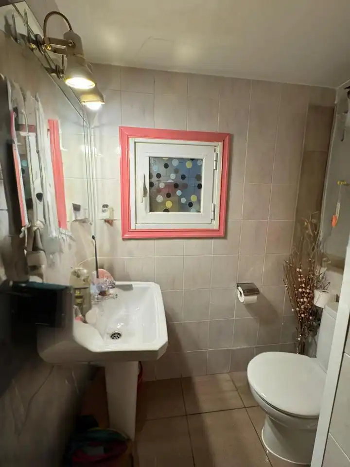 Houses for sale in Pardo De Santallana, Carlos Ruiz