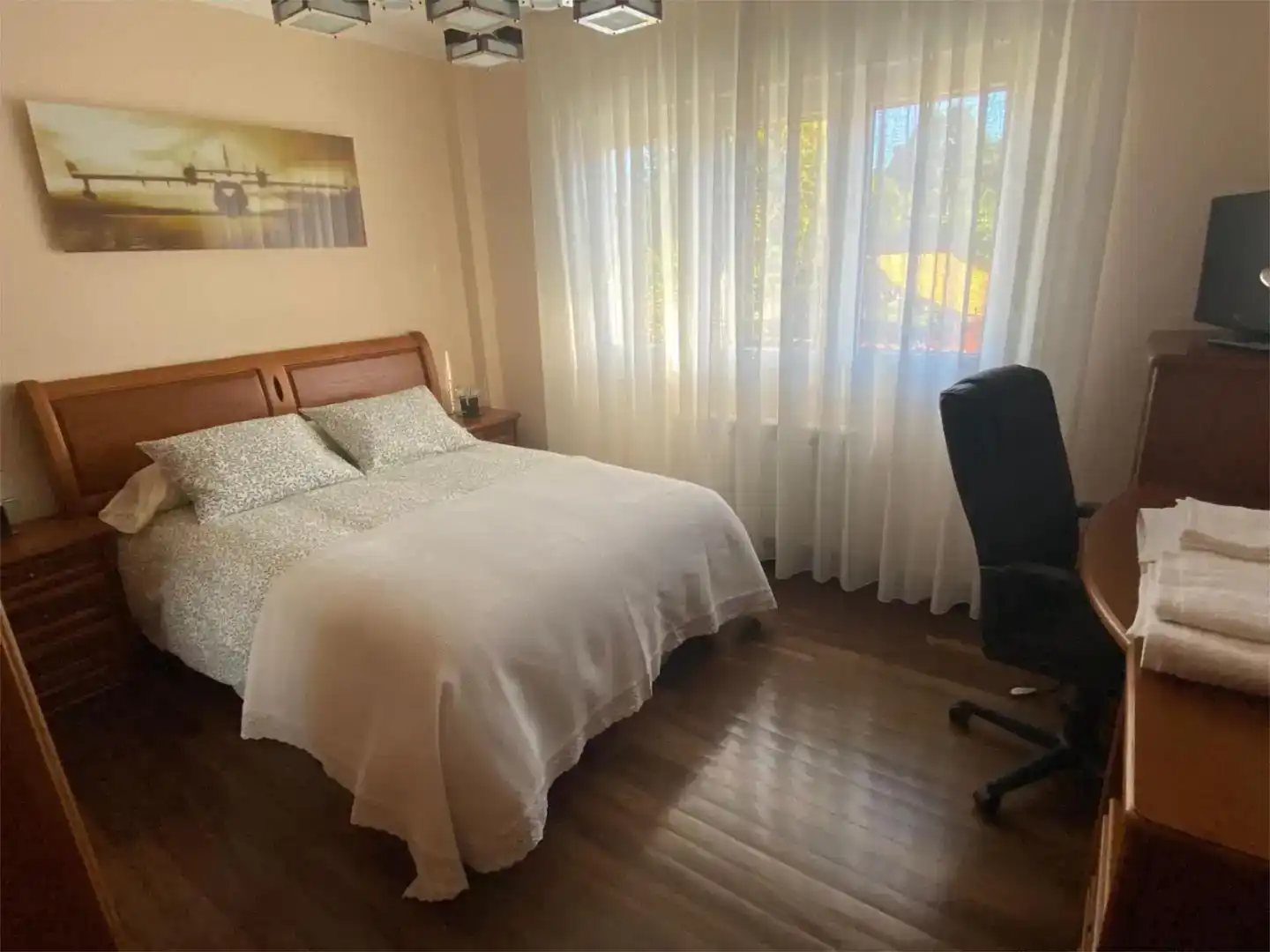 Bedroom of Houses for rent in Bergondo  with Parquet flooring, Storage room and Swimming Pool