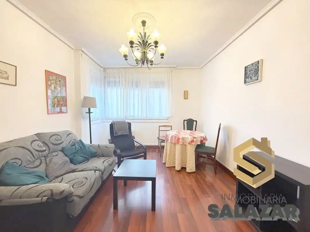 Sala de estar de Piso de alquiler en Bilbao  con Calefacción