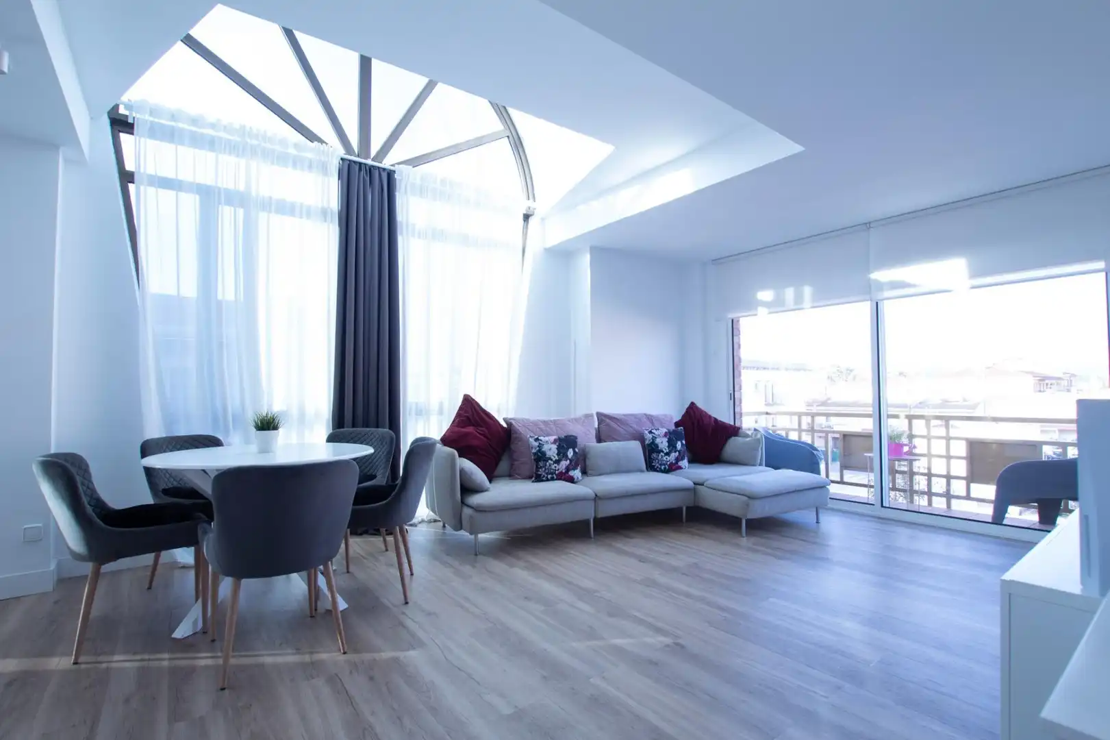 Ático con terraza en venta en Avinguda Catalunya, imagen 2