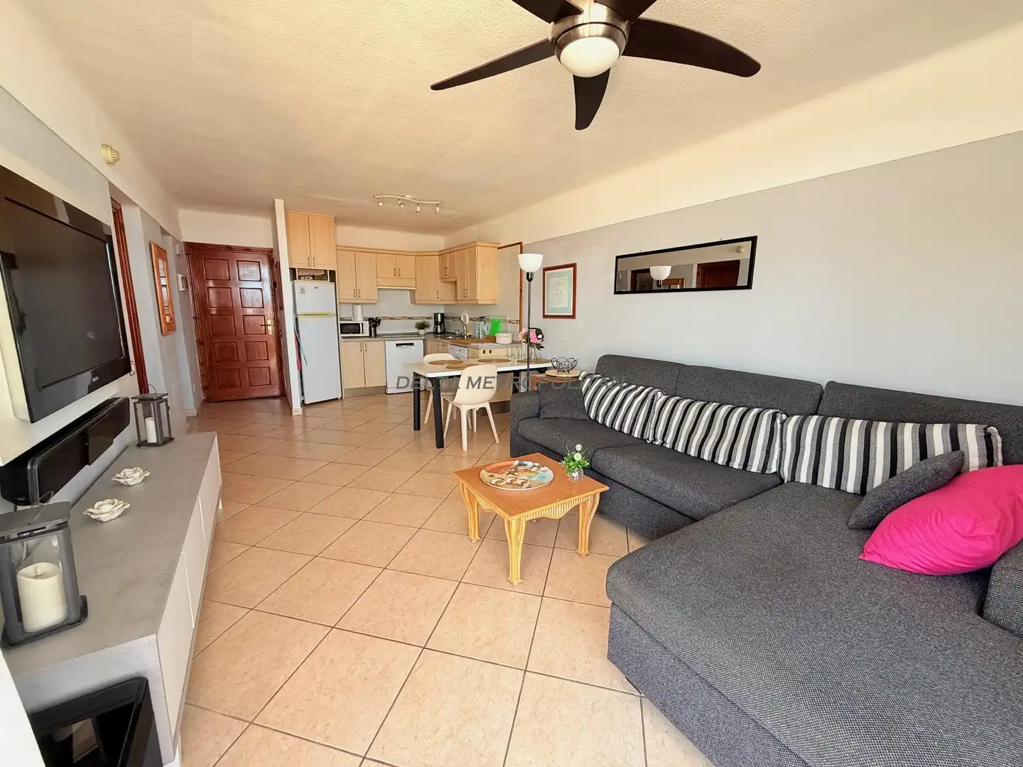 Living room of Apartments for sale in San Miguel de Abona  with Terrace, Furnished and Community pool