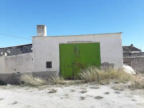 Vista exterior de Terreno en venta en Cortes de Baza