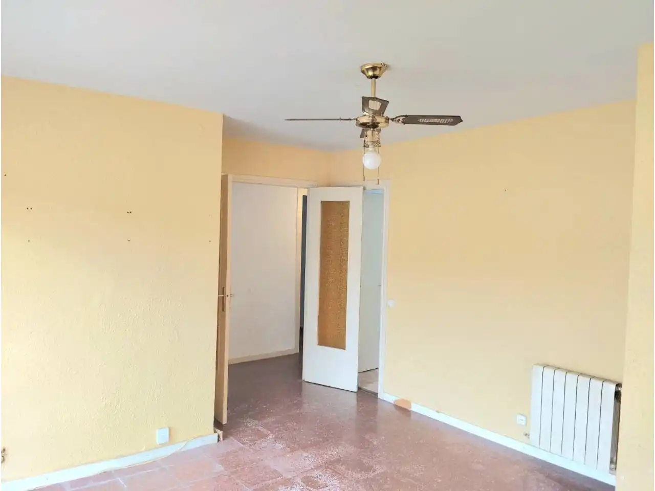 Piso en venta en Pineda de Mar con Calefacción y Terraza