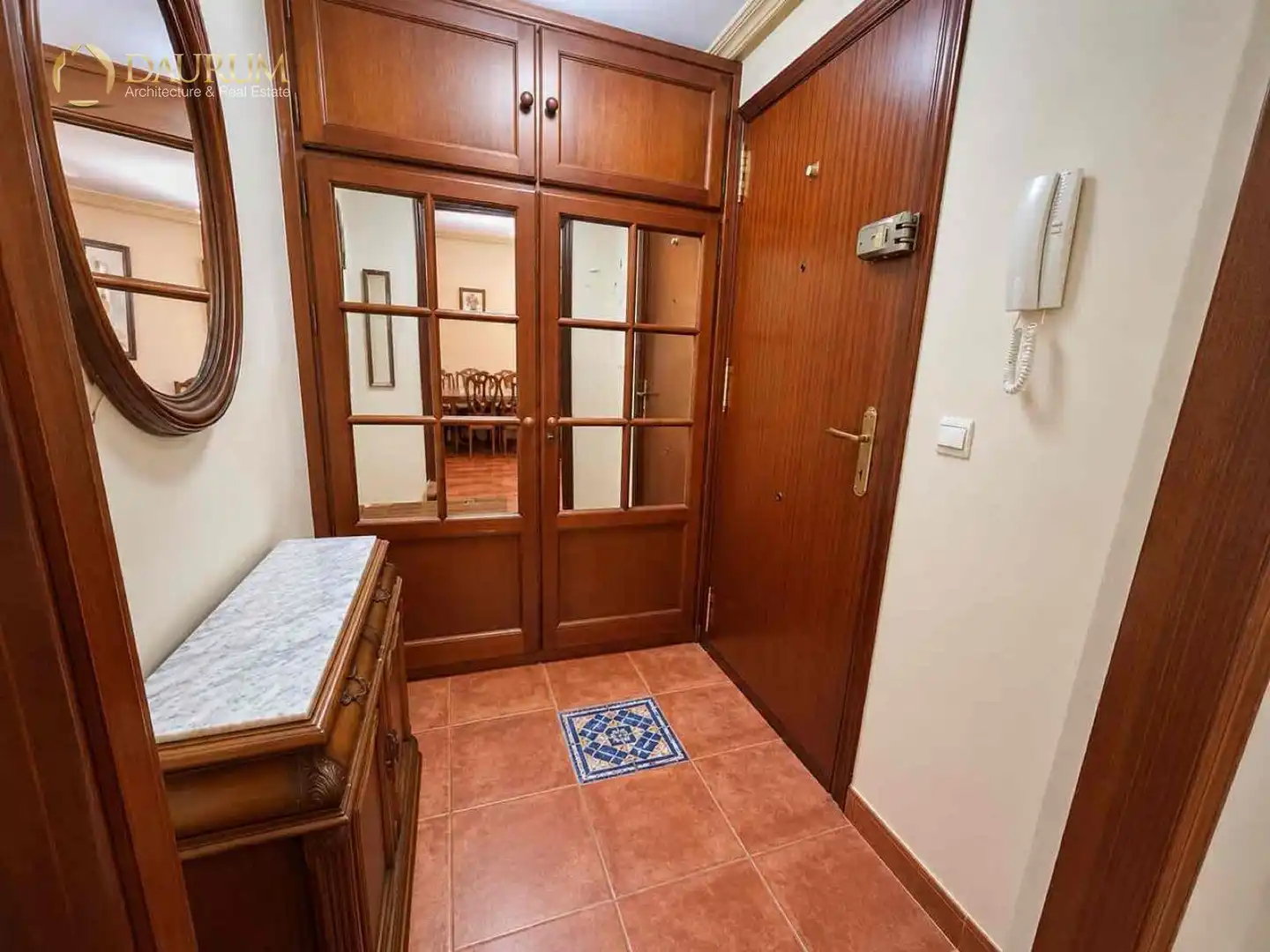 Flat for sale in Dos Hermanas  with Air Conditioner, Heating and Terrace