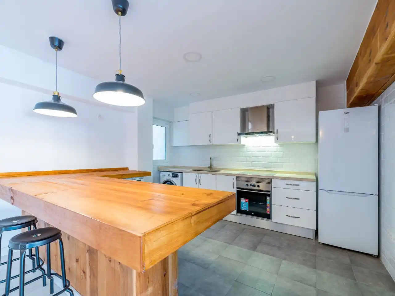Kitchen of Flat for sale in Poblats Marítims