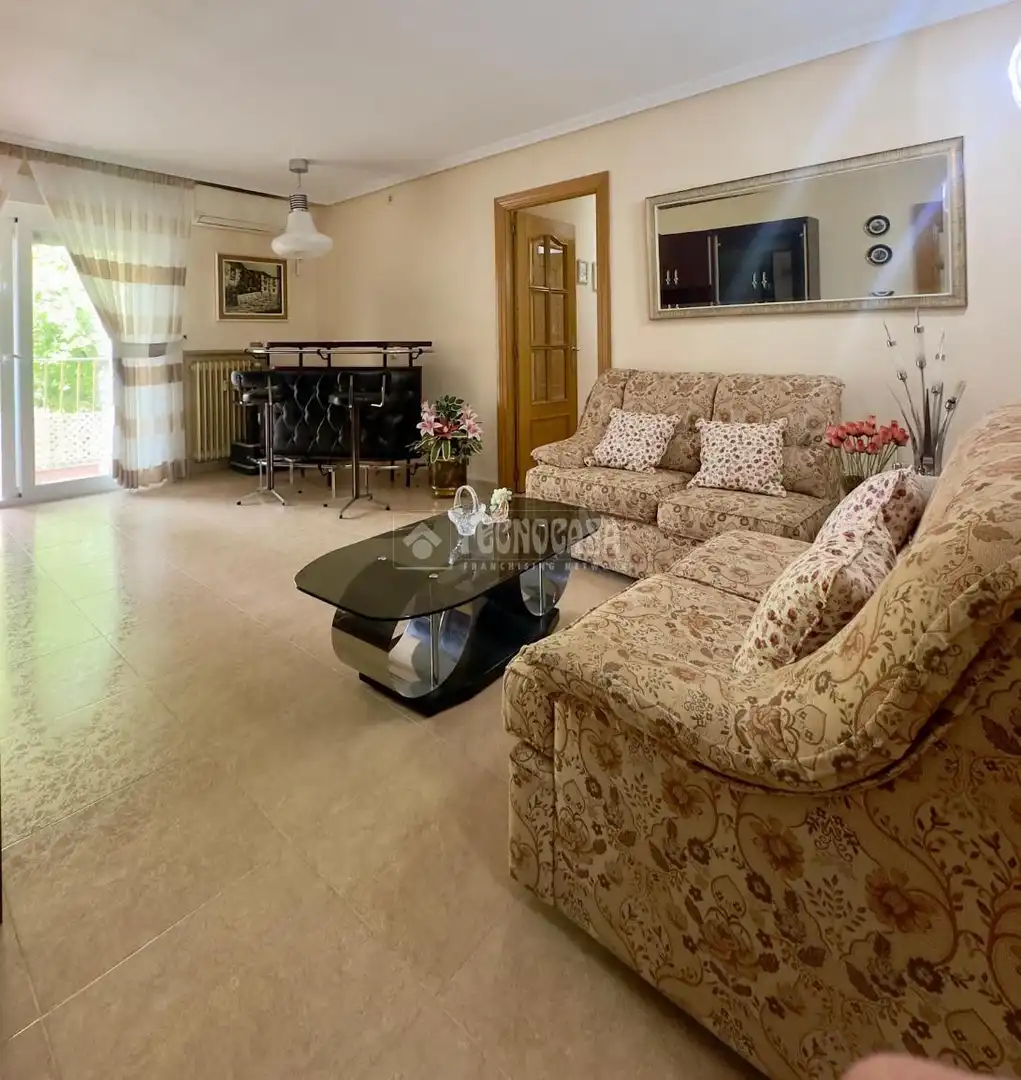 Sala de estar de Piso en venta en Móstoles con Aire acondicionado y Terraza