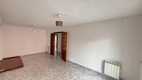 Living room of Flat for sale in  Madrid Capital