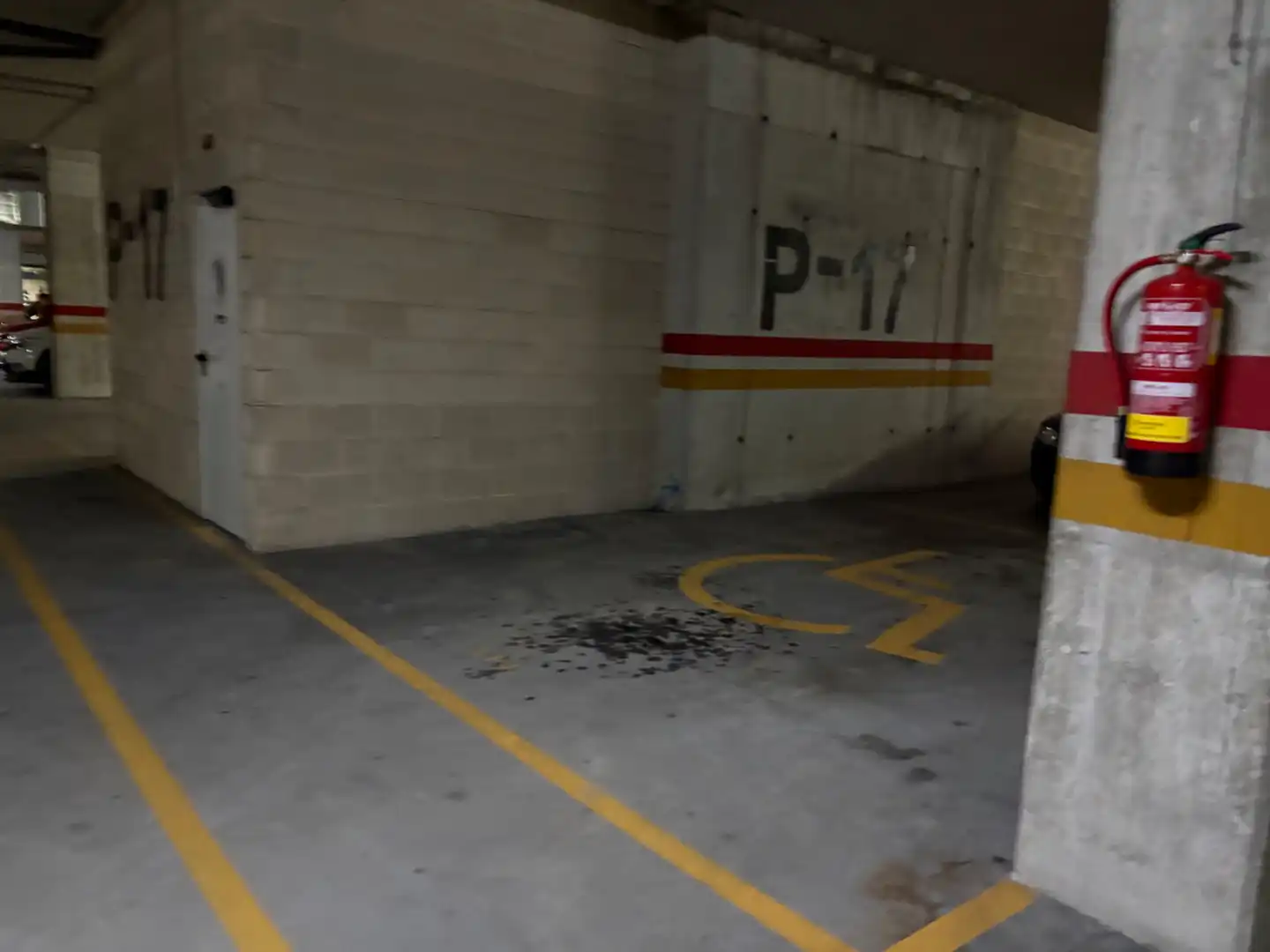 Aparcament amb ascensor en venda a Rúa Garda, imagen 3