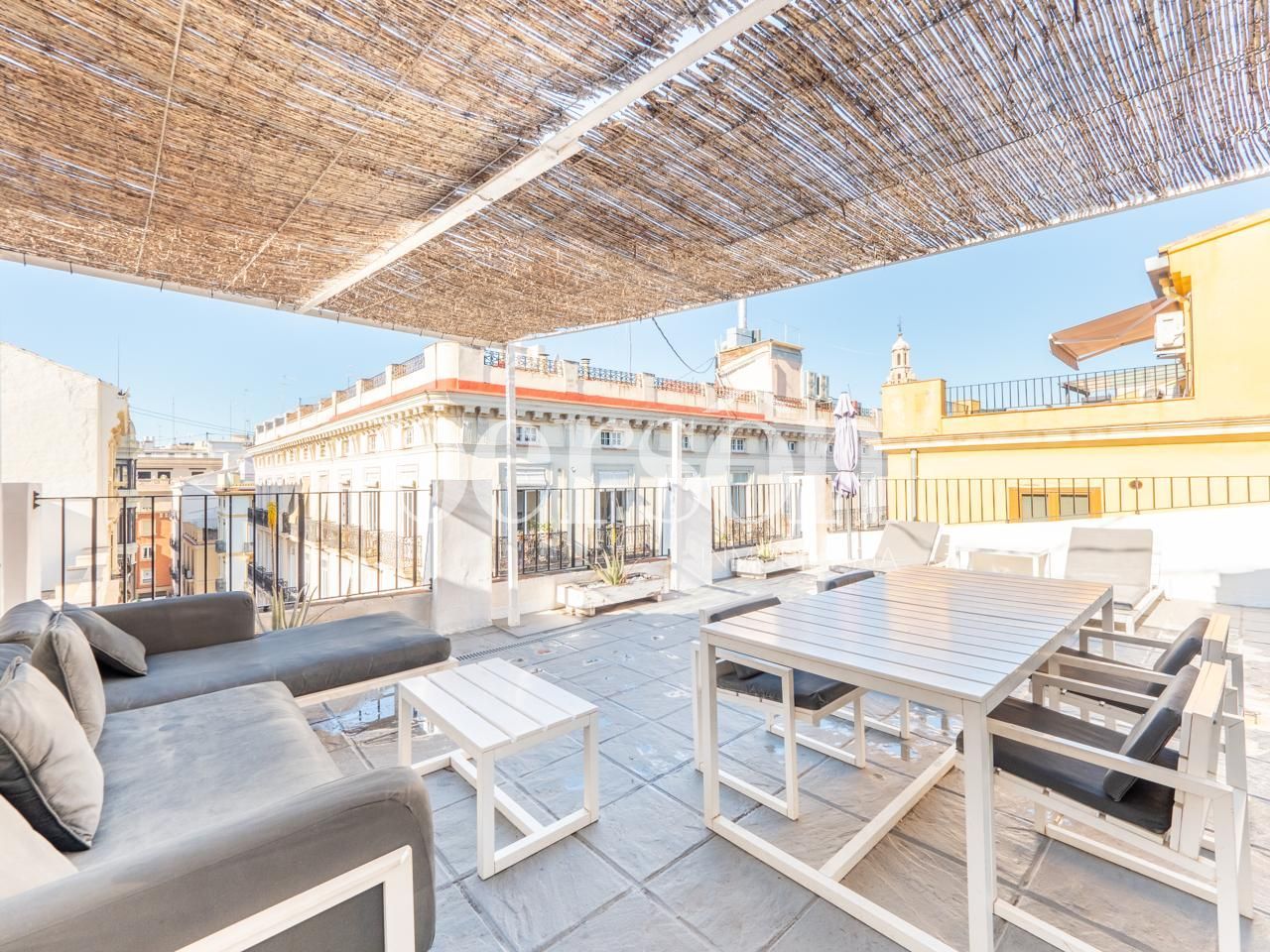 Terrassa de Àtic de lloguer en  Valencia Capital amb Aire condicionat, Parquet i Terrassa