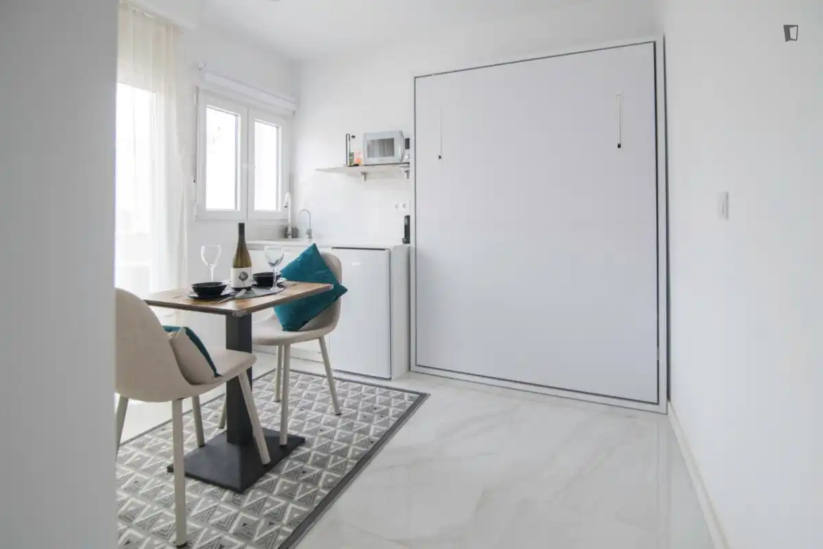 Study for rent in Natzaret