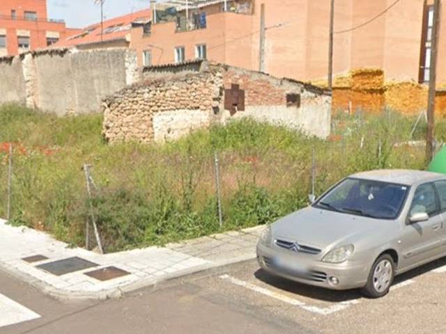 Terreno residencial en Venta en Calle Saliente, 5 en Villares de la Reina