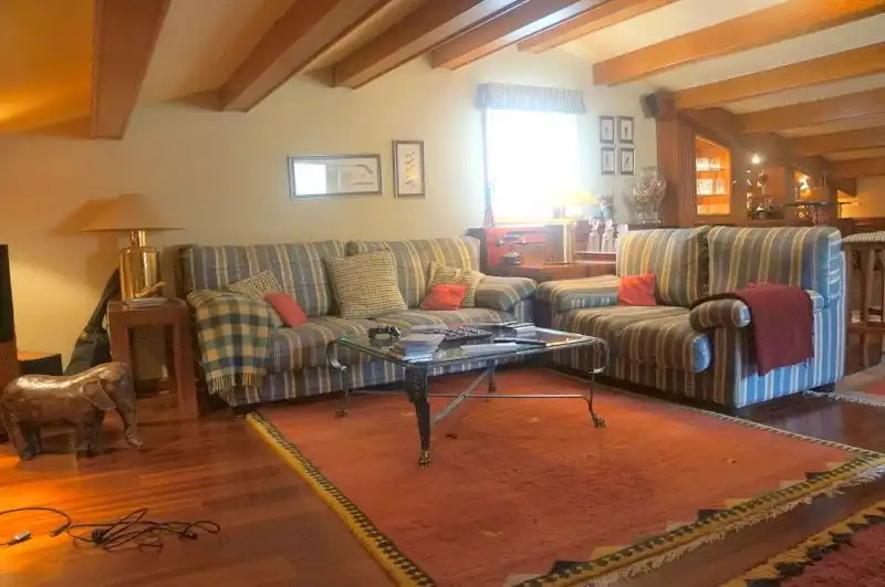 Sala de estar de Casa o chalet en venta en Castell d'Aro, Platja d'Aro i s'Agaró con Aire acondicionado, Calefacción y Jardín privado